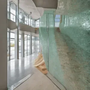A high-quality, relevant image for an article about: Builders Choose Recyclable Glass for Sustainabl